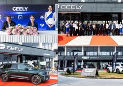 អបអរសាទរ ! ពិធីបើកសម្ពោធជាផ្លូវការនៃអគារតាំងបង្ហាញលក់រថយន្ត GEELY Showroom Sen Sok ដែលជាសាខាទីពីរ របស់ក្រុមហ៊ុនលក់រថយន្ត Geely Cambodia ! 